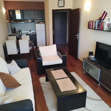 Golden Sands Appartamento *